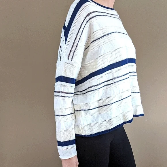 Lou & Grey Striped Sweater Size M, Navy Cream - Picture 8 of 9